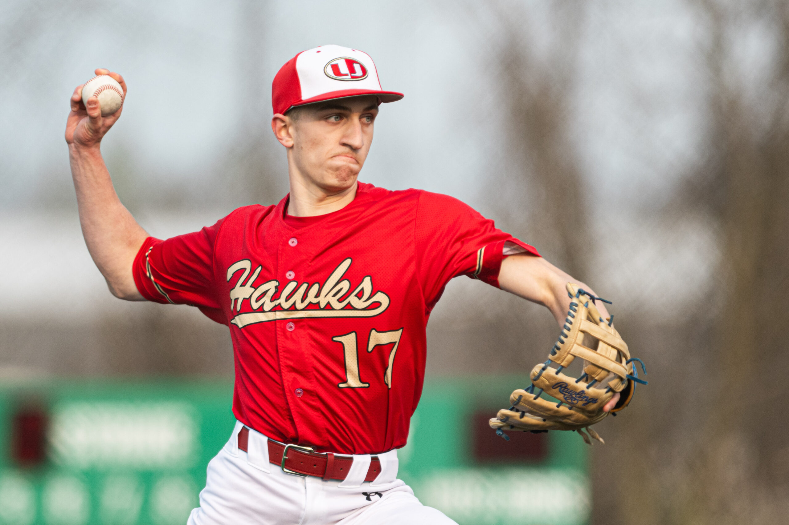 University downs Spring Valley, falls to Hurricane in Friday split against top-five teams